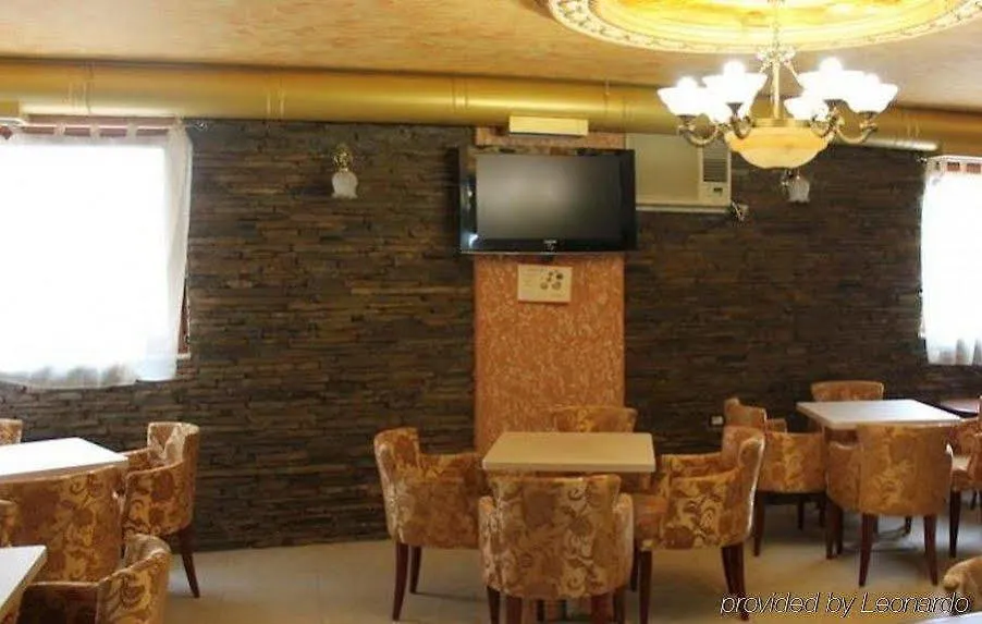 Hotel Livia Tiran Arnavutluk