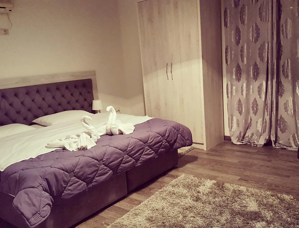 Hotel Livia Tiran