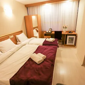 Hotel Grand Airport Istanboel