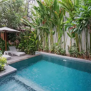 ** Hotel Dee Indonesia