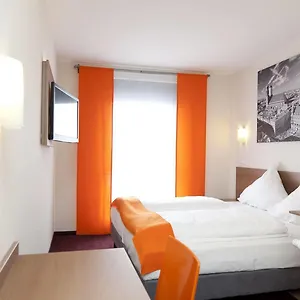 Mcdreams Muenchen - Messe Hotell Feldkirchen (Upper Bavaria)